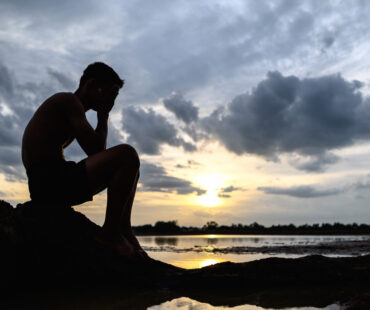 Cetamina: Um olhar promissor sobre o tratamento da depressão aguda e a prevenção de comportamentos suicidas